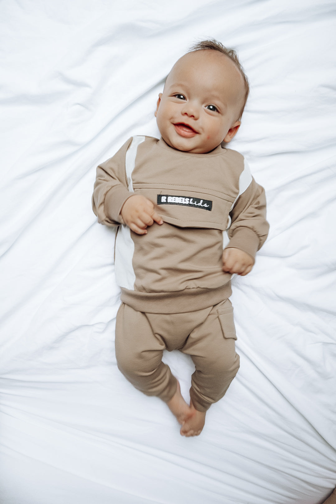 2-delige set | joggingpak Lev | Mokka & Cream