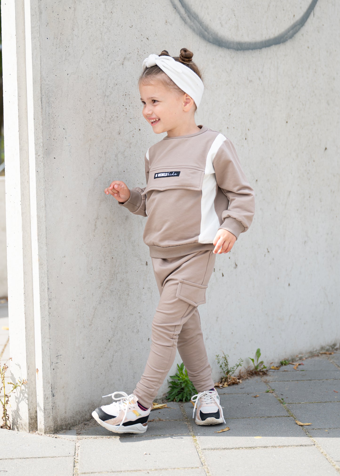 2-delige set | joggingpak Lev | Mokka & Cream