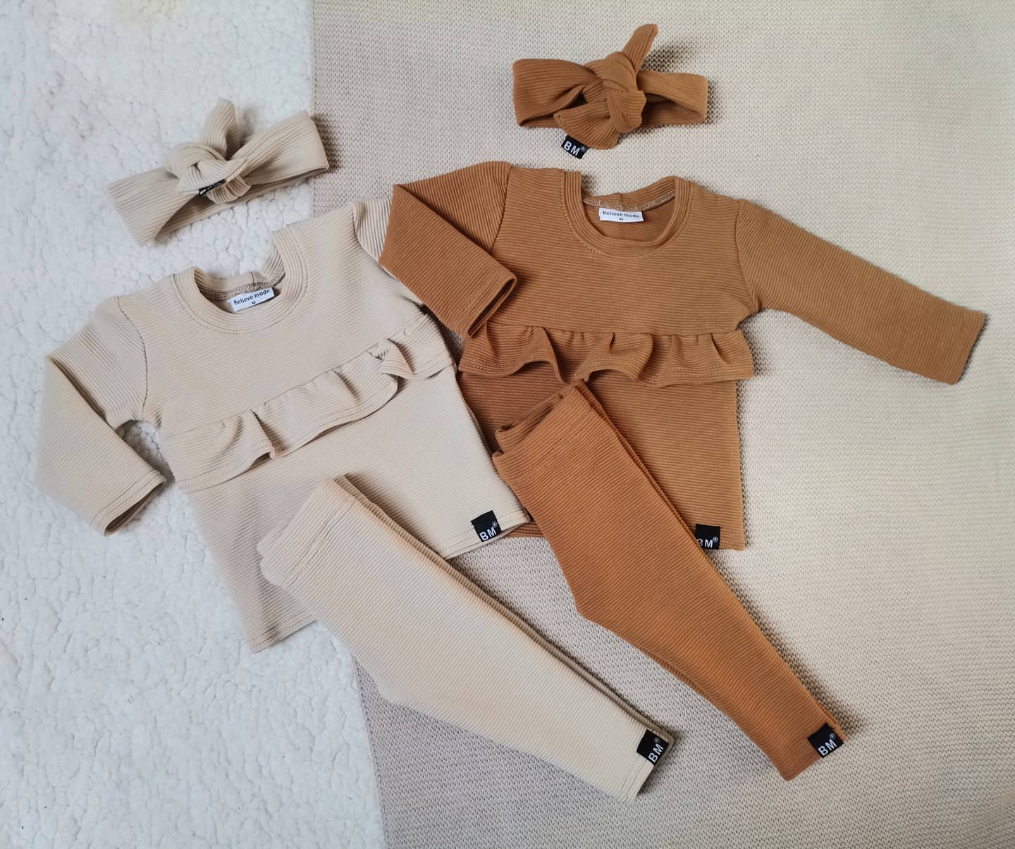 BM 2-delige set | Rib Ruffle | Camel