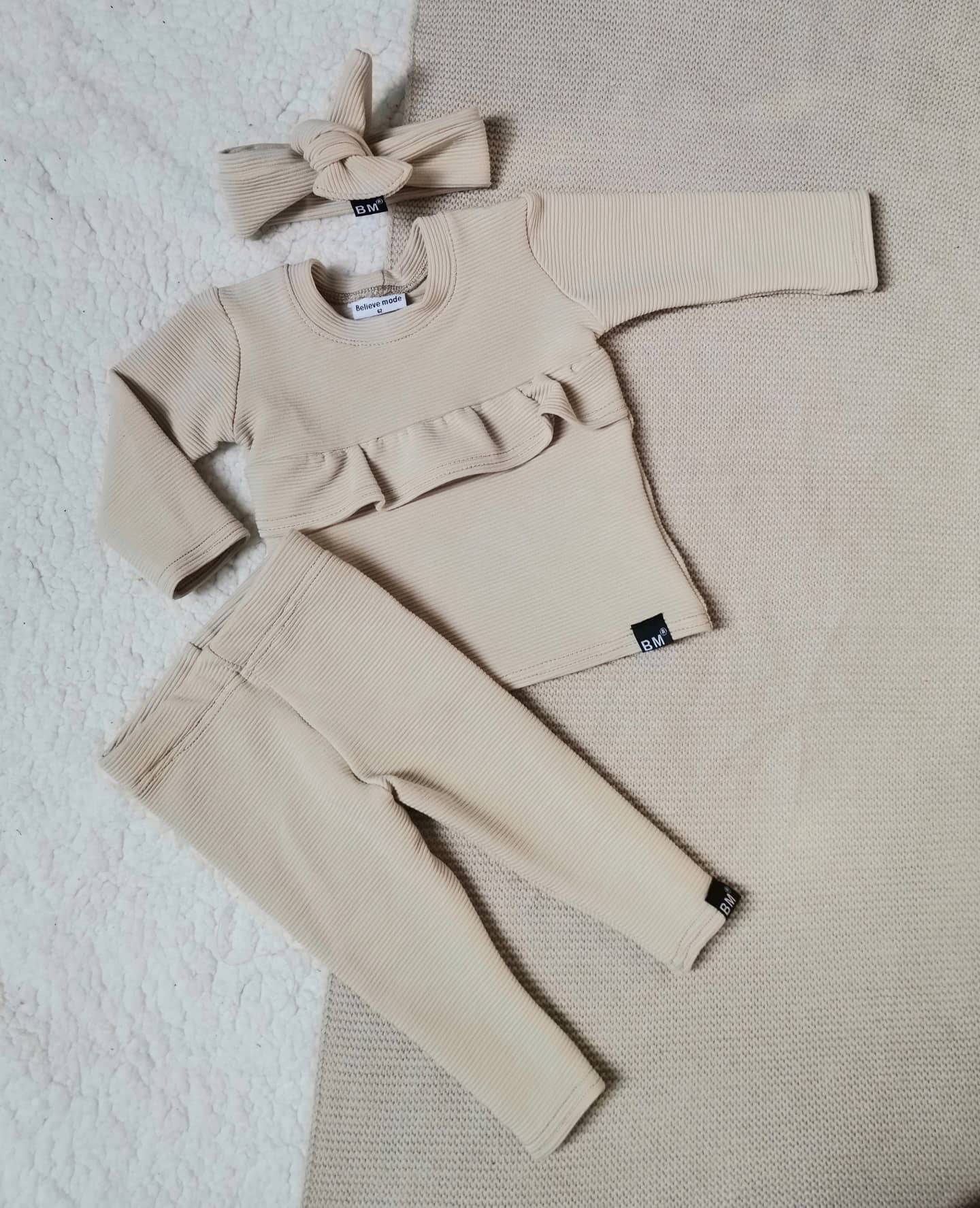 BM 2-delige set | Rib Ruffle | Sand